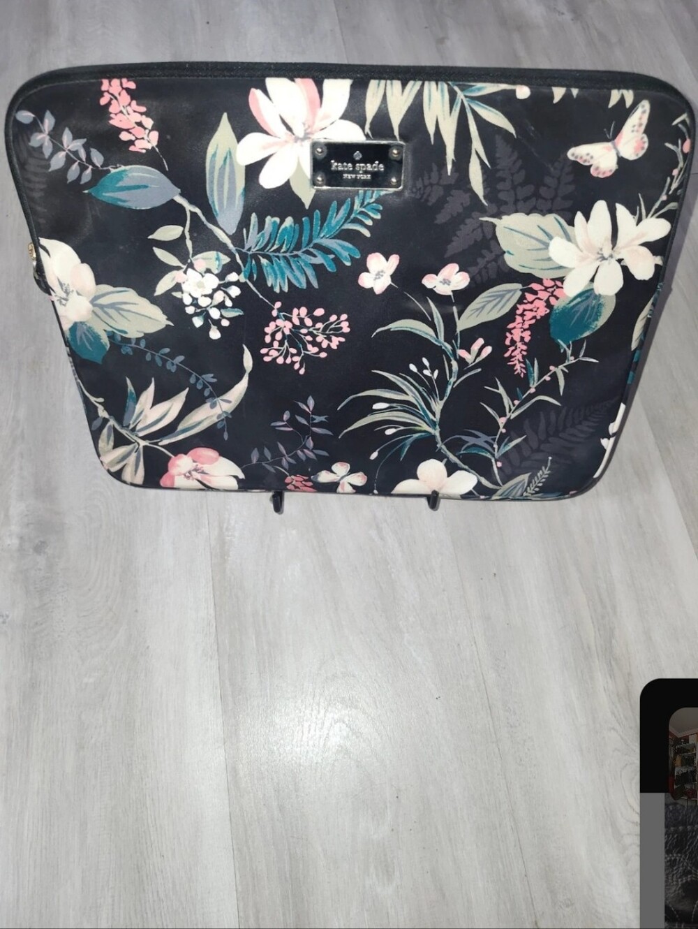 Kate Spade New York Wilson Road Botanical Laptop Sleeve
